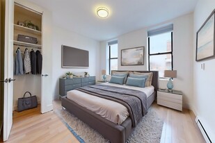 964 Amsterdam Ave in New York, NY - Building Photo - Building Photo