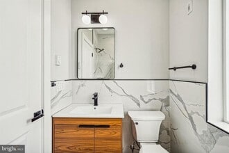 2356 Gerritt St, Unit 3 in Philadelphia, PA - Foto de edificio - Building Photo