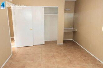 860 E Brown Rd, Unit 22 in Mesa, AZ - Foto de edificio - Building Photo