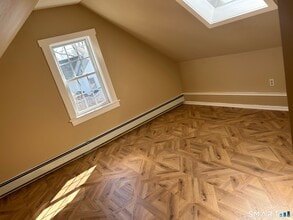 82-84-84 Glendale Ave in Hartford, CT - Building Photo - Building Photo