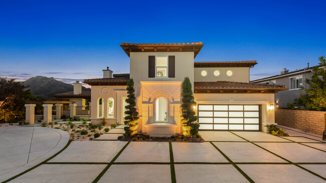 property at 1909 Hazel Nut Ct