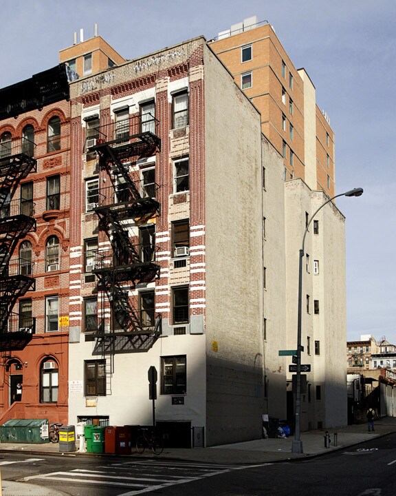 56 Pike St in New York, NY - Foto de edificio