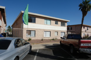 2117 Sunrise Ave in Las Vegas, NV - Foto de edificio - Building Photo