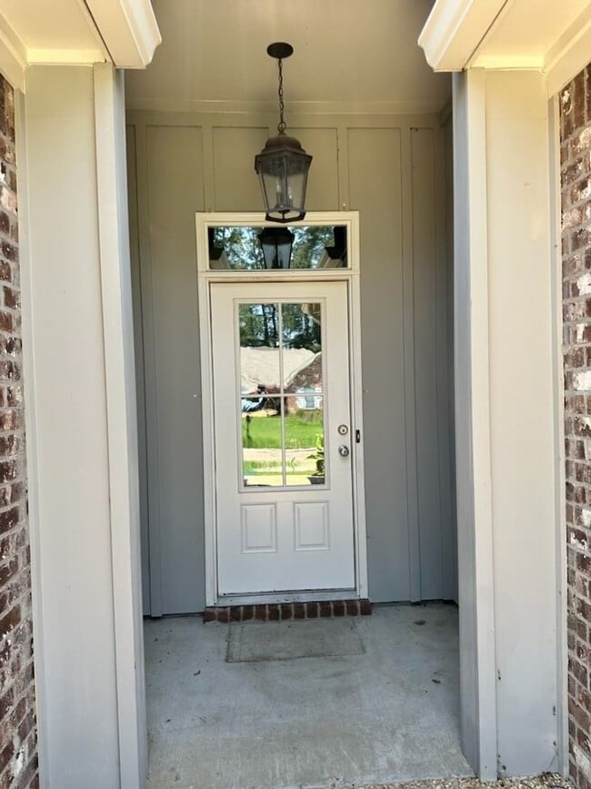 133 Beechwood Cir in Pearl, MS - Building Photo - Building Photo