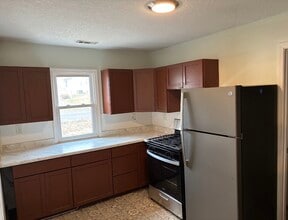 1417 43rd St in Moline, IL - Building Photo - Building Photo