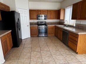 3133 Renaissance Dr SE in Rio Rancho, NM - Building Photo - Building Photo