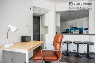 10989 Bluffside Dr in Los Angeles, CA - Building Photo - Building Photo