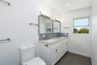 835 Magarian Rd in Fallbrook, CA - Building Photo - Building Photo