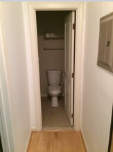 3105 Naylor Rd SE, Unit Apt 301 in Washington, DC - Foto de edificio - Building Photo