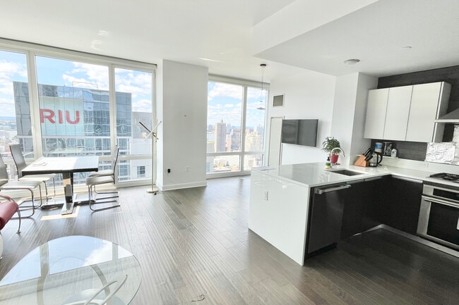 property at 247 W 46th St