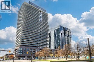 2075 Lakeshore Rd. in Burlington, ON - Building Photo