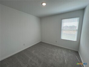 534 Chevre Rd in New Braunfels, TX - Building Photo - Building Photo