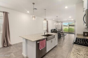 3022 Hayden Rose Ave in San Tan Valley, AZ - Building Photo