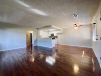 131 Montana St, Unit F in Monrovia, CA - Building Photo - Building Photo