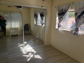 11831 Jefferson Blvd in Los Angeles, CA - Building Photo - Building Photo