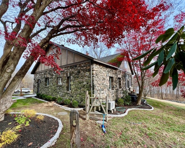 property at 85 Washington Rd