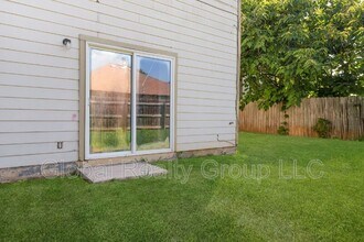 1117 Stone Hollow in New Braunfels, TX - Building Photo - Building Photo