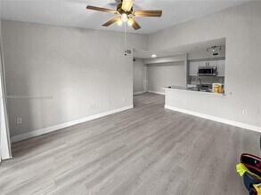 2120 W Preserve Way in Miramar, FL - Building Photo - Building Photo