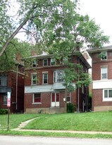 412 N Neville St Apartamentos