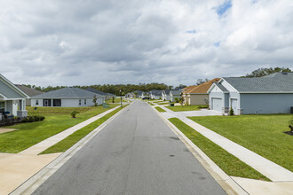 Chestnut Creek in Winter Haven, FL - Building Photo - Building Photo