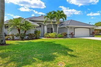 1418 Shelby Pkwy in Cape Coral, FL - Building Photo - Building Photo