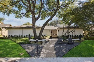 16806 Hunters Point Dr in Dallas, TX - Building Photo