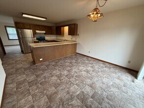 1627 Rustic Dr, Unit 1 in Sun Prairie, WI - Building Photo - Building Photo