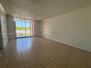 19715 SW 114th Ave in Miami, FL - Building Photo - Building Photo