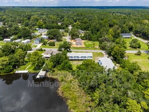 5392 Munson Hwy in Milton, FL - Building Photo - Building Photo