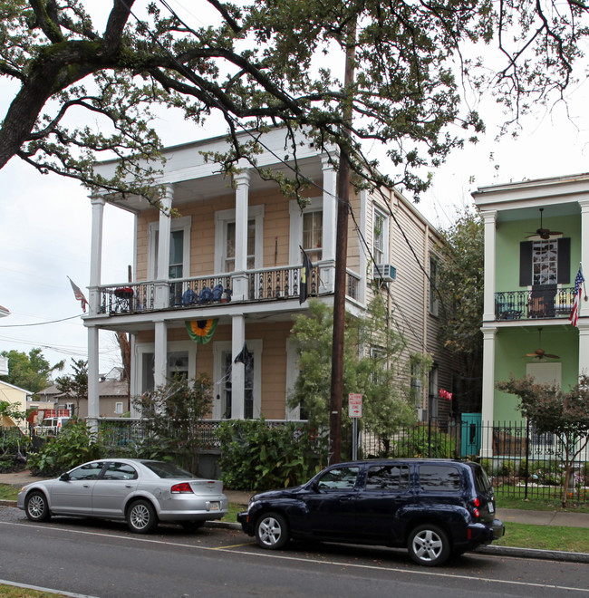 1265 Esplanade Ave in New Orleans, LA - Foto de edificio - Building Photo