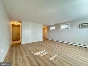 200 Spruce St in Doylestown, PA - Building Photo - Building Photo