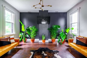 241 W Water St in Chillicothe, OH - Building Photo - Building Photo