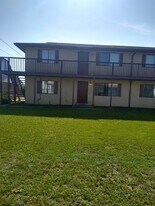 3702 E 11th St in Panama City, FL - Building Photo