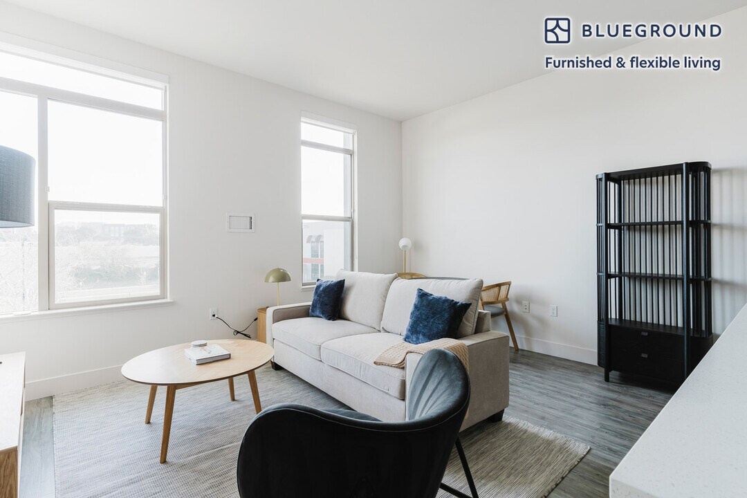 3645 Haven Ave in Menlo Park, CA - Foto de edificio