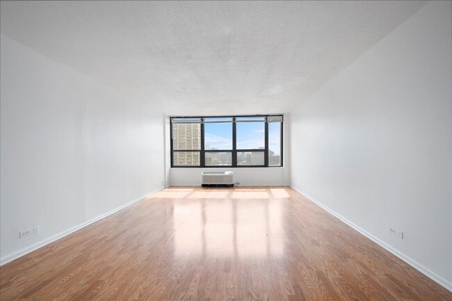 5100 N Marine Dr in Chicago, IL - Building Photo - Building Photo