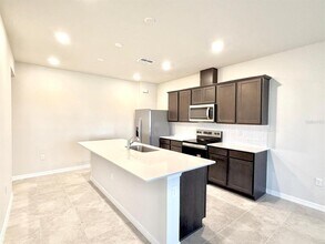 16264 Merry Aly in Winter Garden, FL - Building Photo - Building Photo