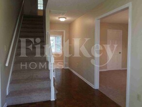 9924 Avon Farm Ln in Charlotte, NC - Building Photo - Building Photo