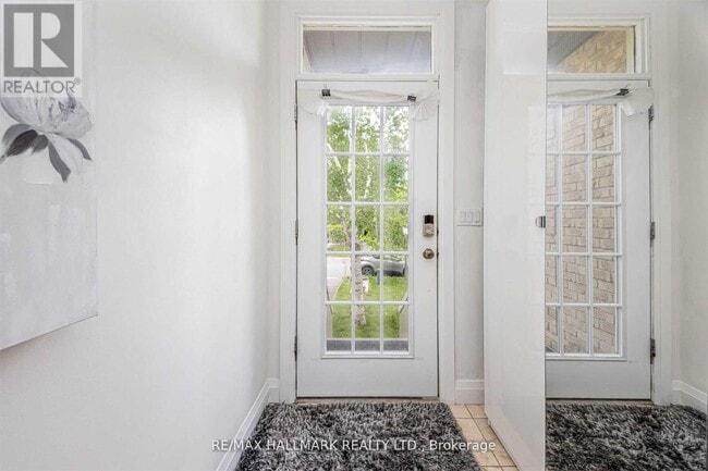 property at 131 Cottonwood Ct