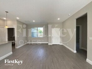 706 Reading St SE in Palm Bay, FL - Building Photo - Building Photo