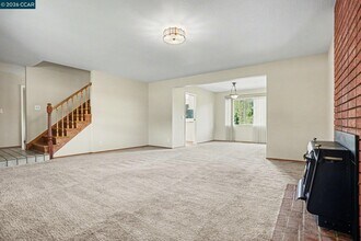87 Gaywood Pl in Moraga, CA - Building Photo - Building Photo