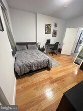 1113 Wallace St in Philadelphia, PA - Building Photo - Building Photo