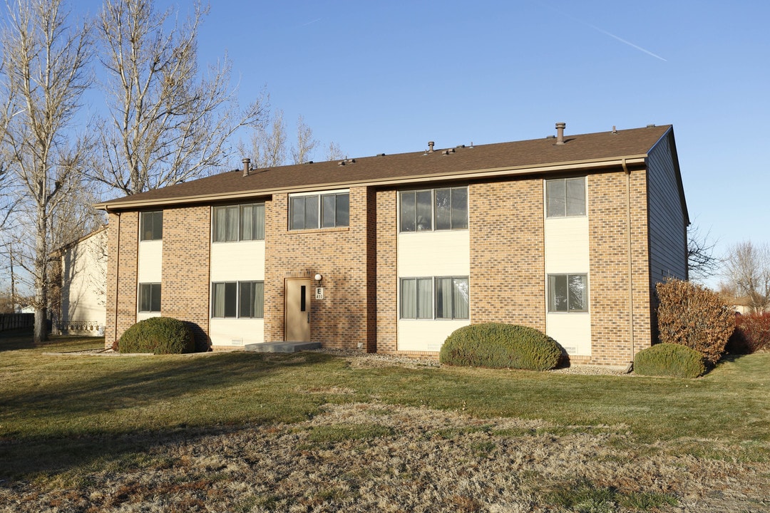 Adams Park Apartments in Fort Lupton, CO - Building Photo