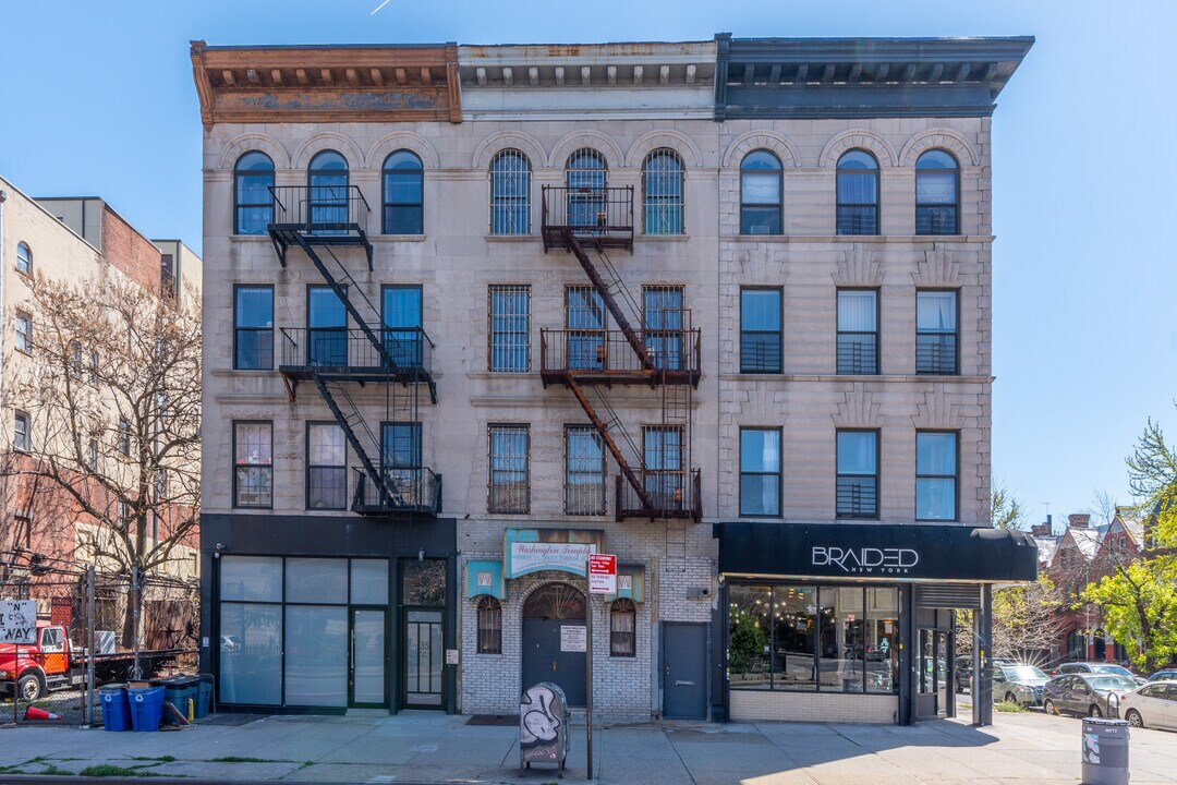 37 Grant Sq in Brooklyn, NY - Foto de edificio