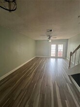 11359 Stratton Park Dr in Temple Terrace, FL - Building Photo - Building Photo