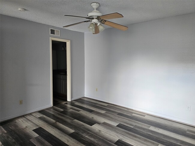 property at 2750 Holly Hall St