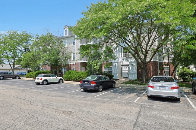 3317 Stratford Ct in Lake Bluff, IL - Building Photo - Building Photo