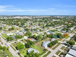 3847 Maxine St in Ft. Myers, FL - Building Photo - Building Photo