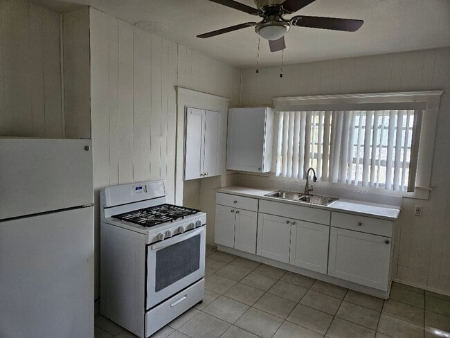 136 Pennsylvania Ave in San Diego, CA - Building Photo - Building Photo