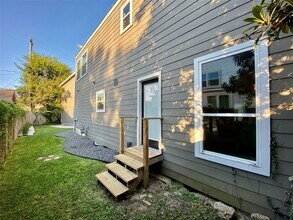 3359 Ozark St in Houston, TX - Foto de edificio - Building Photo