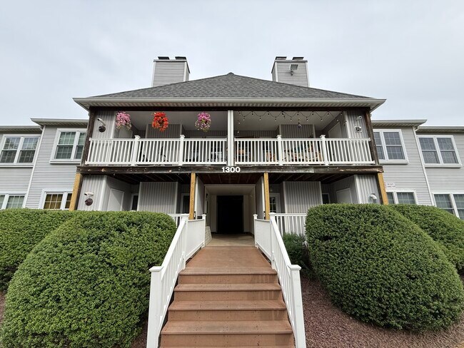 1301 Waters Edge Dr, Unit 1301 Waters Edge Drive in Newark, DE - Building Photo - Building Photo